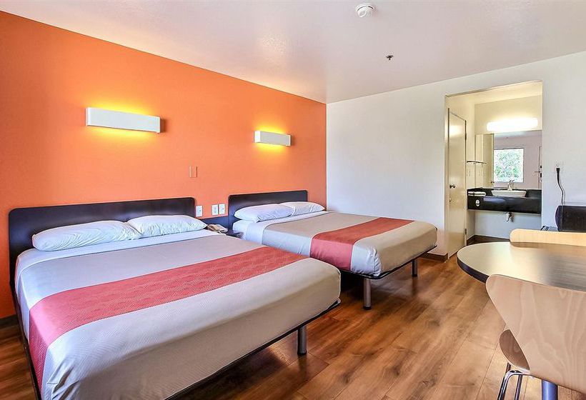 Motel 6 Sunnyvale North  | Sunnyvale | California | United States 9