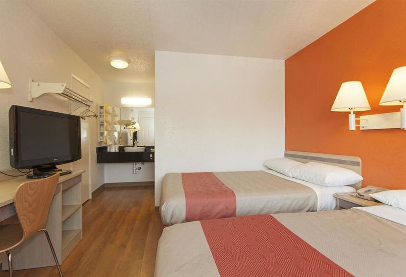 Motel 6 Sacramento Downtown  | Sacramento | California | United States 5