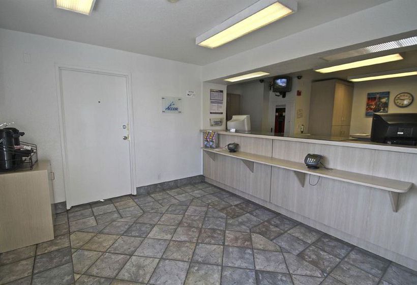 Motel 6 San Bernardino South  | San Bernardino | California | United States 1