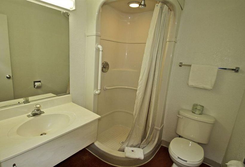 Motel 6 San Bernardino South  | San Bernardino | California | United States 5