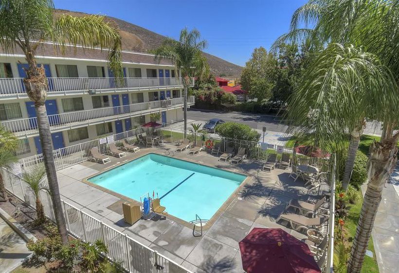 Motel 6 San Bernardino North  | San Bernardino | California | United States 14