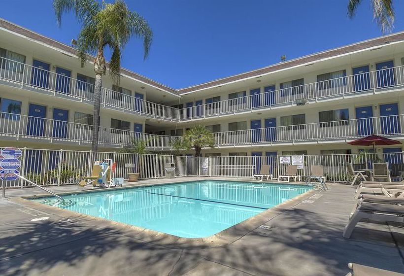Motel 6 San Bernardino North  | San Bernardino | California | United States 15
