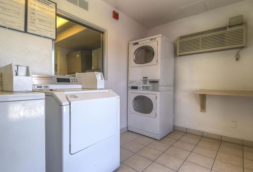 Motel 6 San Bernardino North  | San Bernardino | California | United States 17