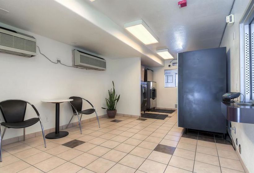 Motel 6 San Bernardino North  | San Bernardino | California | United States 19