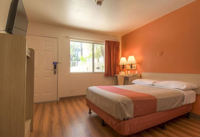 Motel 6 San Bernardino North  | San Bernardino | California | United States 5