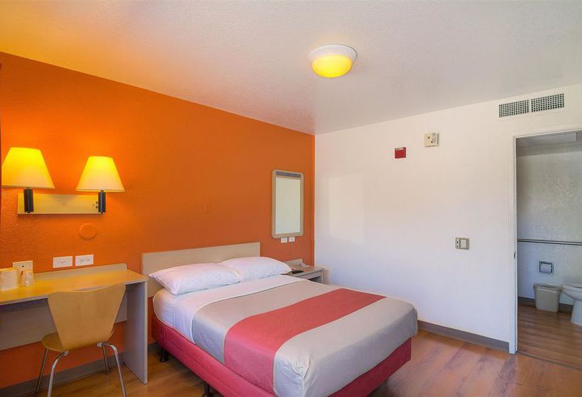 Motel 6 Los Angeles - Sylmar  | Sylmar | California | United States 7