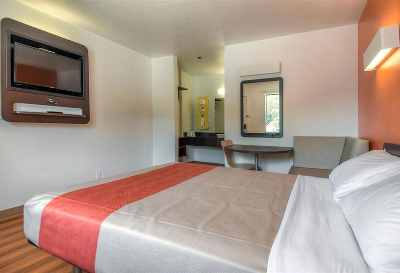 Motel 6 Temecula - Rancho California  | Temecula | California | United States 13