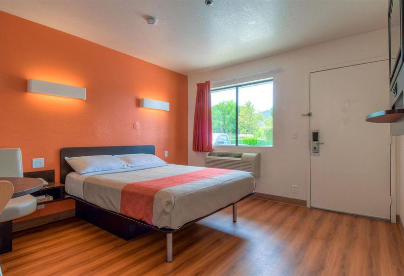Motel 6 Temecula - Rancho California  | Temecula | California | United States 14