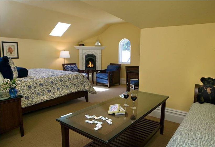 Bed and Breakfast West Cliff Inn Santa Cruz California