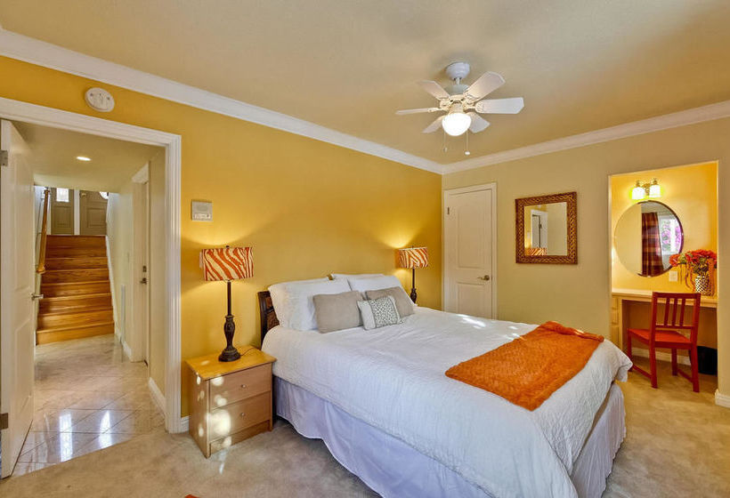 Hotel Elf Homes Forest Grandeur