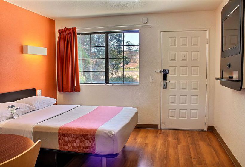 Motel 6 San Luis Obispo South  | San Luis Obispo | California | United States 10