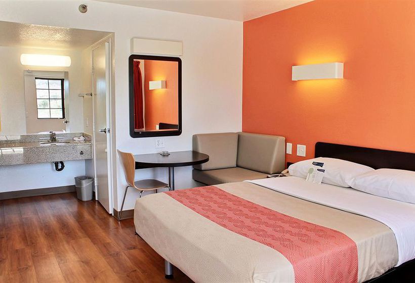 Motel 6 San Luis Obispo South  | San Luis Obispo | California | United States 9