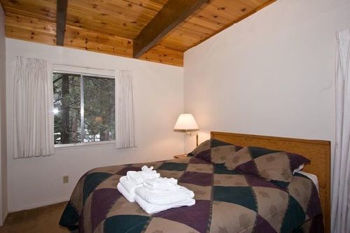 Hotel 1823 Hunkpapa St  | South Lake Tahoe | California | United States 3