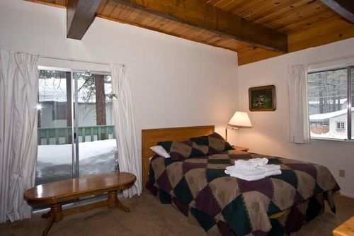 Hotel 1823 Hunkpapa St  | South Lake Tahoe | California | United States 8