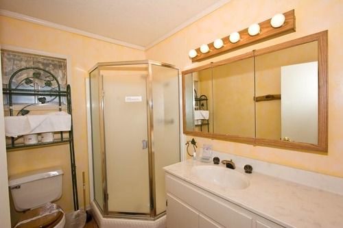 Hotel 1682 Tionontati St  | South Lake Tahoe | California | United States 1