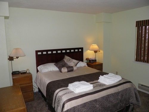 Hotel 1210 Timber Lane  | South Lake Tahoe | California | United States 8