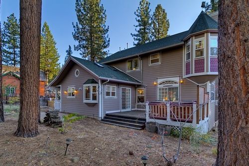 Hotel 2478 Cold Creek Trail