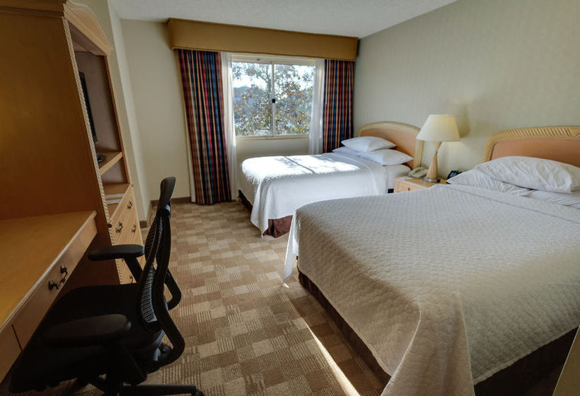 Hotel Embassy Suites San Rafael - Marin County  | San Rafael | California | United States 20