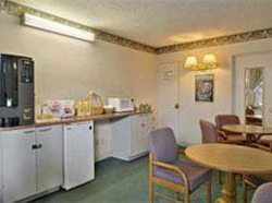 Hotel Travelodge Capitol Center  | Sacramento | California | United States 2