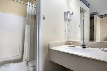 Hotel Travelodge San Clemente Beach  | San Clemente | California | United States 8