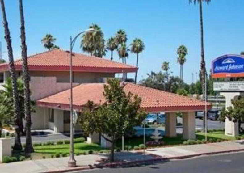 Hotel Howard Johnson Express Inn Stockton CA California