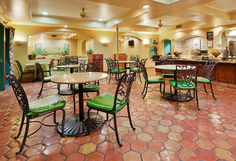 Hotel Quality Suites Central Coast San Luis Obispo  | San Luis Obispo | California | United States 6