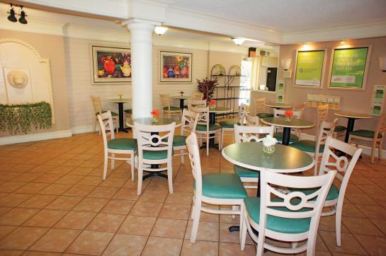 Hotel La Quinta Inn Stockton  | Stockton | California | United States 7