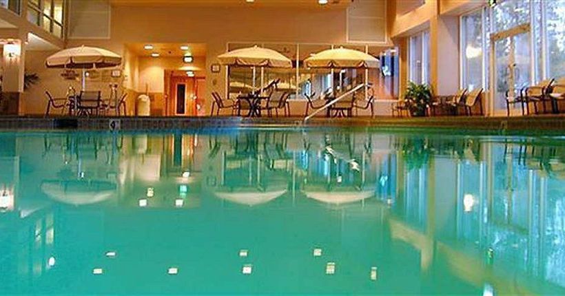 Embassy Suites Lake Tahoe & Ski Resort  | South Lake Tahoe | California | United States 10