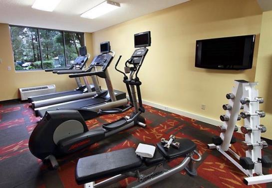 Hotel Courtyard Richmond Berkeley Richmond California