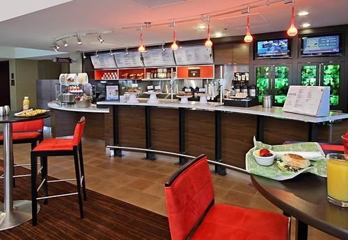 Hotel Courtyard Richmond Berkeley  | Richmond | California | United States 19