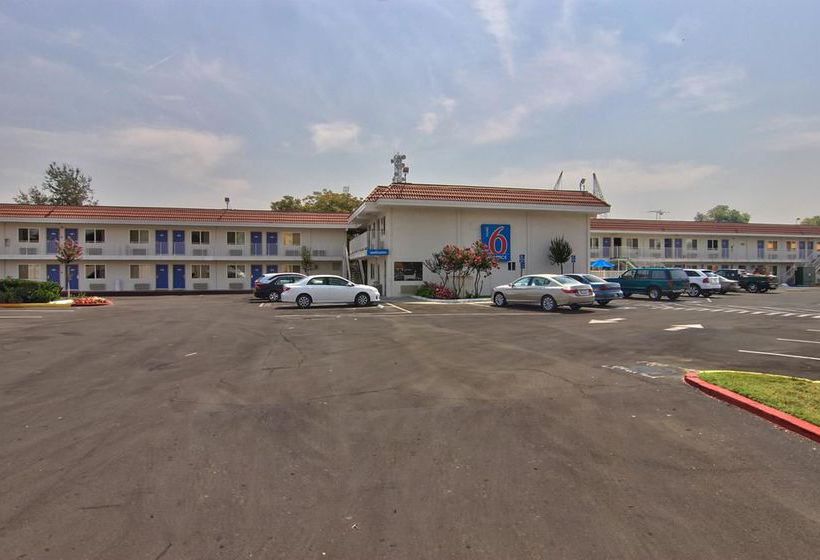 Motel 6 Old Sacramento North  | Sacramento | California | United States 1