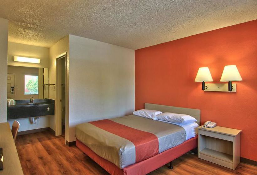 Motel 6 Old Sacramento North  | Sacramento | California | United States 11