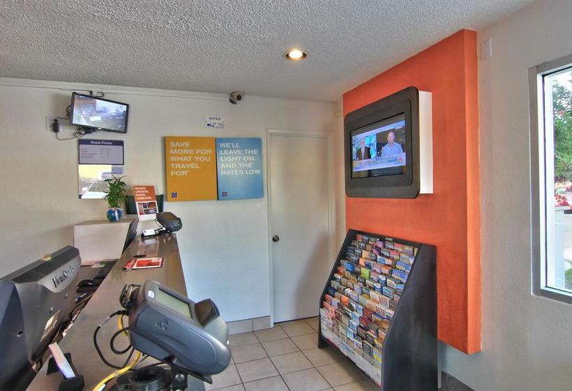 Motel 6 Old Sacramento North  | Sacramento | California | United States 13