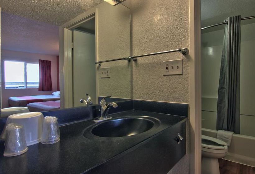 Motel 6 Old Sacramento North  | Sacramento | California | United States 18