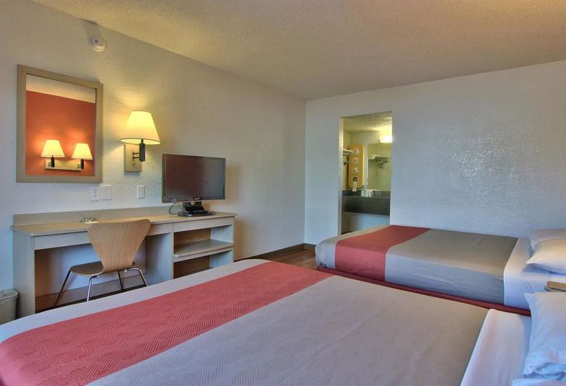 Motel 6 Old Sacramento North  | Sacramento | California | United States 8