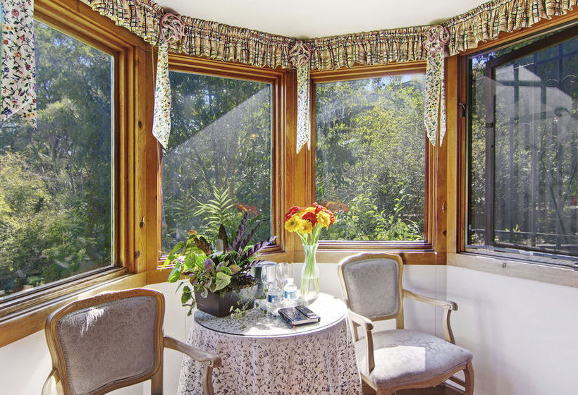 Hotel Babbling Brook Inn  | Santa Cruz | California | United States 20