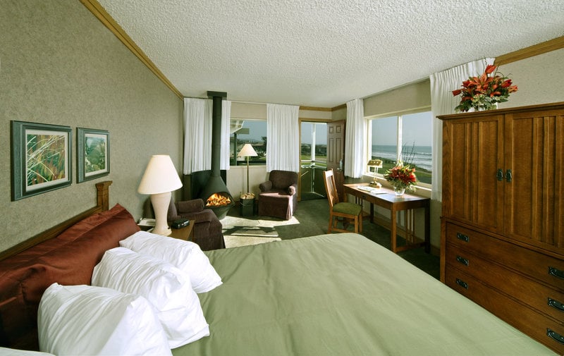 Cavalier Oceanfront Resort   | San Simeon | California | United States 1