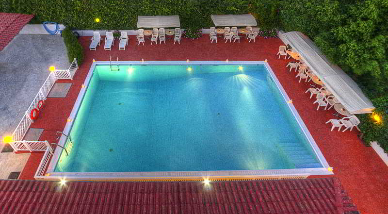 Hotel Taxiarhis  | Vartholomio | Peloponnese | Greece 4