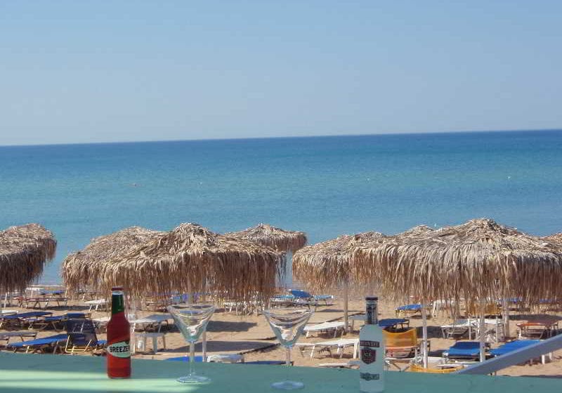 Hotel Taxiarhis  | Vartholomio | Peloponnese | Greece 5