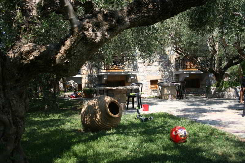 Nikas Rooms & Apartments  | Stoupa | Peloponnese | Greece 3