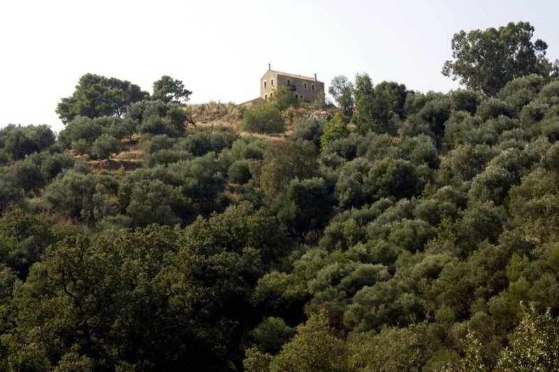 Hotel Pyrgos Petropoulaki