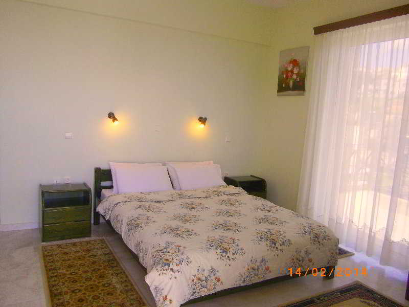 Aretimaria Apartments  | Gytheio | Peloponnese | Greece 6