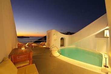 Hotel Ikastikies Suites  | Firostefani | Santorini | Greece 18