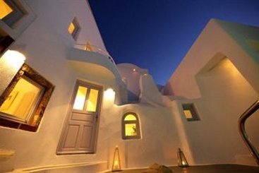 Hotel Ikastikies Suites  | Firostefani | Santorini | Greece 20