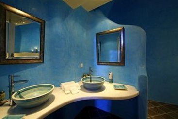 Hotel Ikastikies Suites  | Firostefani | Santorini | Greece 7