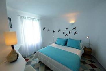 Hotel Ikastikies Suites  | Firostefani | Santorini | Greece 8