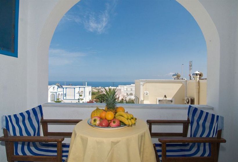 Inn Pension George  | Karterados | Santorini | Greece 12