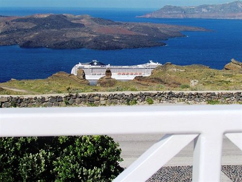 Philippion Boutique Hotel   | Fira | Santorini | Greece 15