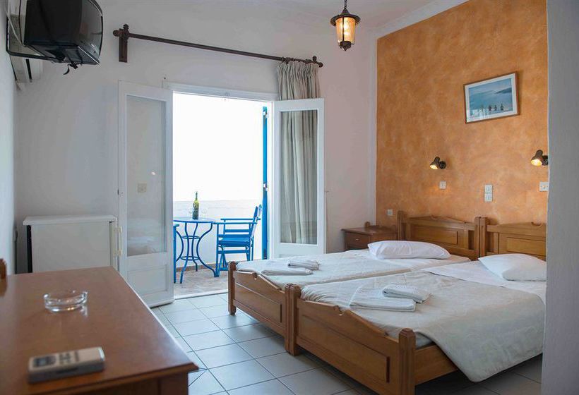 Hotel Olympia  | Karterados | Santorini | Greece 3