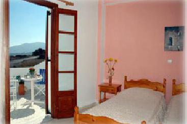 Villa Manos Hotel Apartments Santorini